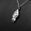 pendentif en argent forgé - Le petit chaperon rouge